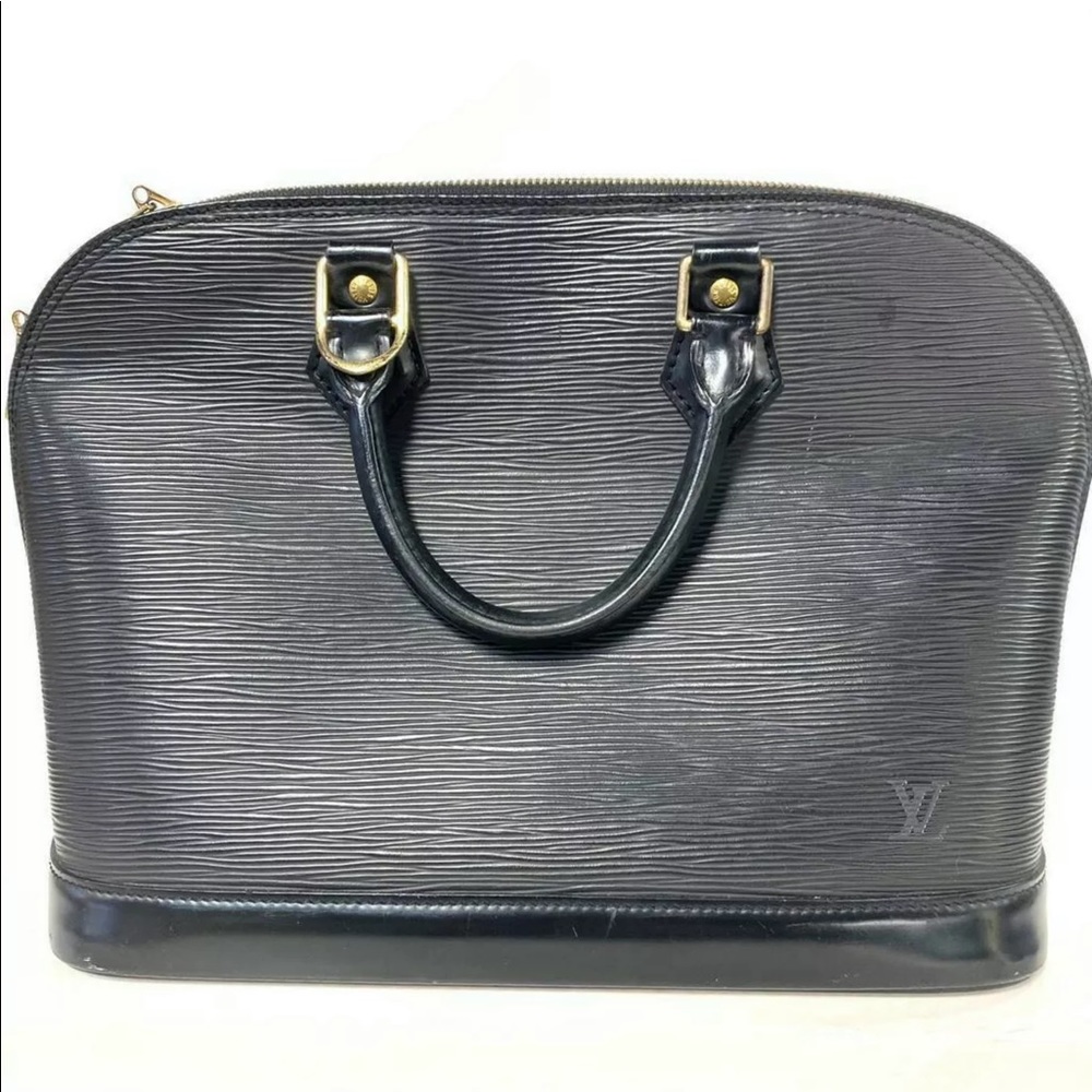🚫SOLD🚫LOUIS VUITTON EPI BLACK ALMA PM ENTRUPY AUTHENTIC🚫SOLD🚫
